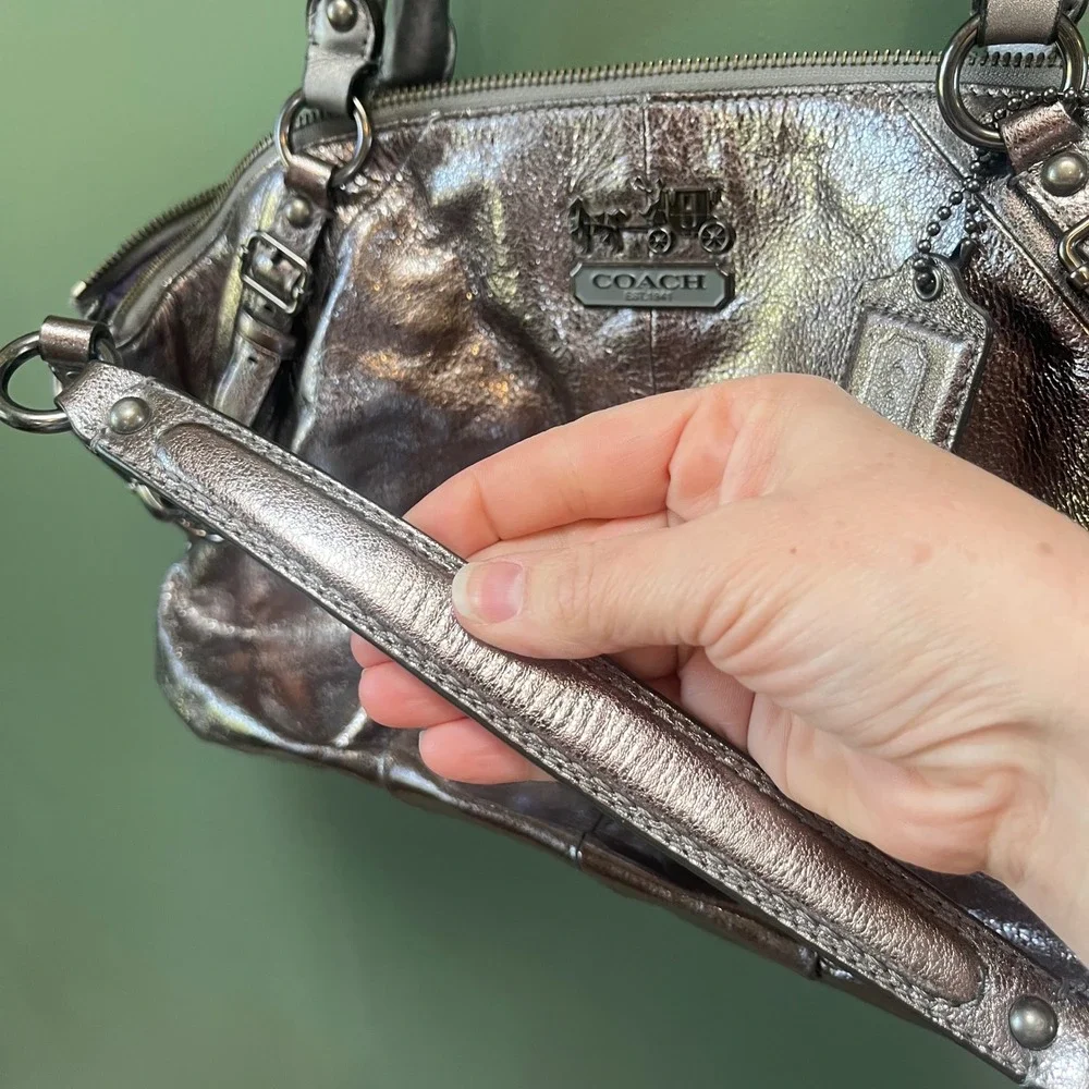 Coach Madison Metallic Pewter Silver Leather Satchel Shoulder Bag‎ Purse